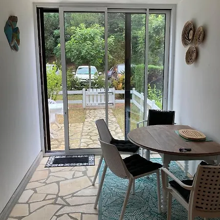 Appartement La Pinede De Georges *