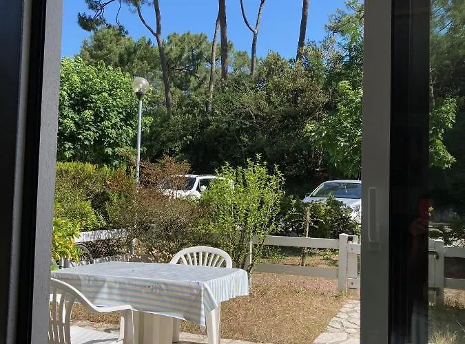 La Pinede De Georges *